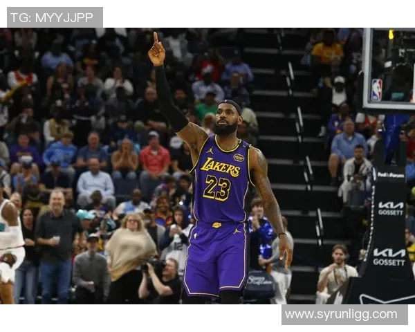 1999年湖人对火箭经典对决回顾及赛季精彩瞬间分析 1999年湖人对火箭经典对决回顾及赛季精彩瞬间分析